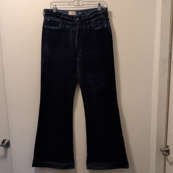 Pilcro Retro Flare Mid-Rise Jeans - Picture 2 of 15